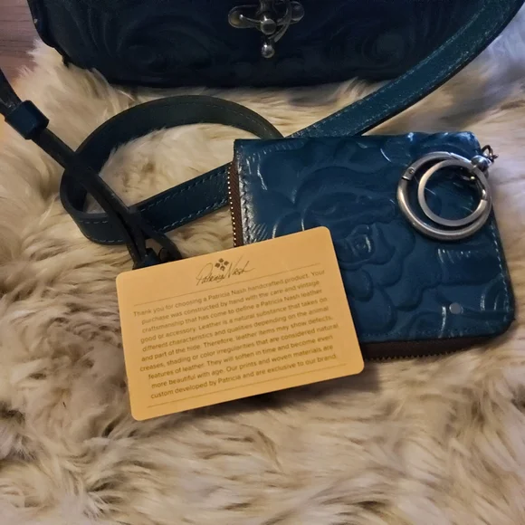 Authentic Patricia Nash Leather Lucia Micaela EUC minus one Flaw - Picture 2 of 16